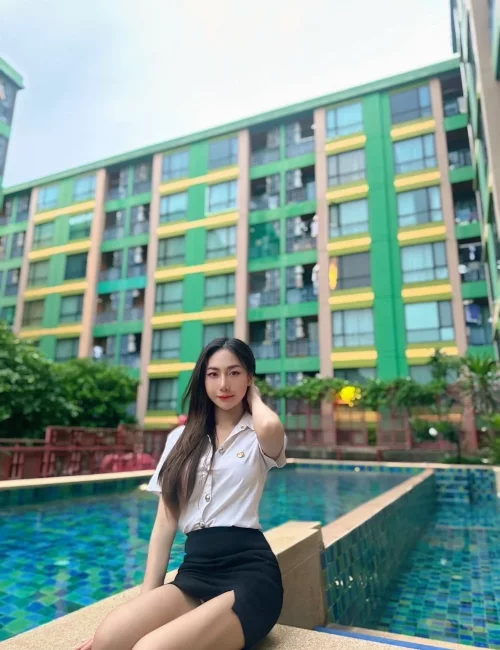 Flra photo 9, asian, slim, black hair, 160 cm, 45 kg, Medium bust, Hong Kong