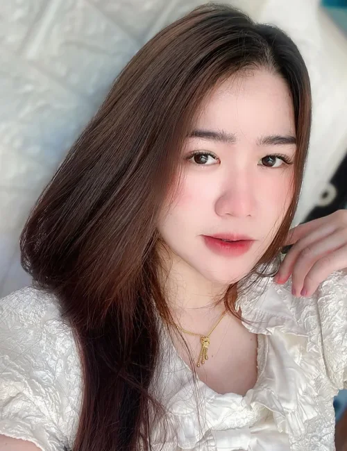 Vania photo 2, asian, petite, black hair, 160 cm, 52 kg, Medium bust, Hong Kong