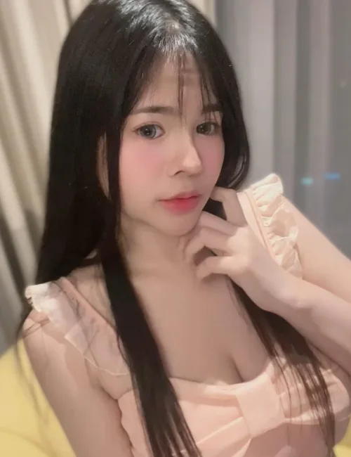 Cicilia photo 5, asian, petite, black hair, 155 cm, 48 kg, Small bust, Hong Kong