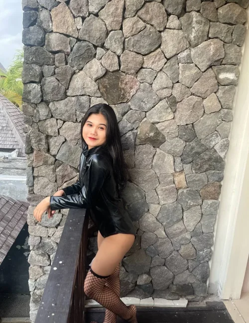 Dheaflo photo 5, asian, petite, black hair, 155 cm, 45 kg, Small bust, Hong Kong