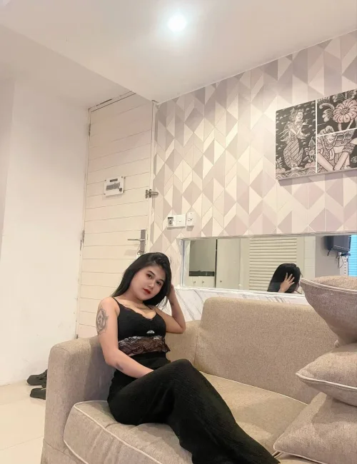 Dheaflo photo 7, asian, petite, black hair, 155 cm, 45 kg, Small bust, Hong Kong