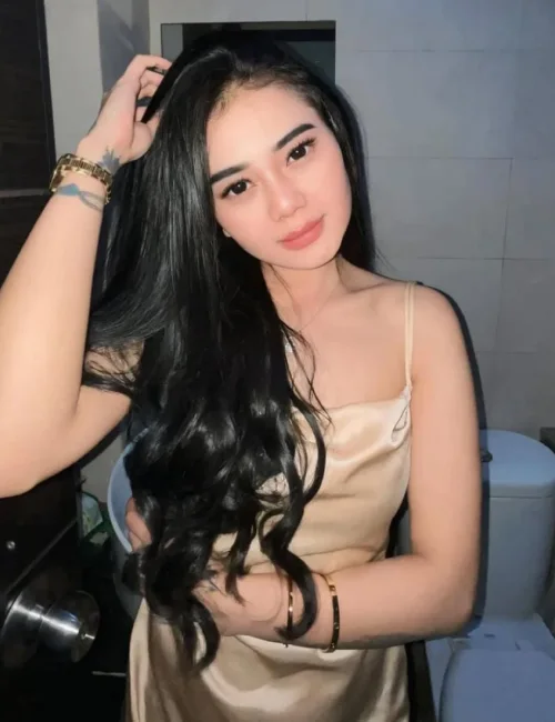 Laras photo 3, asian, average, black hair, 165 cm, 56 kg, Medium bust, Hong Kong