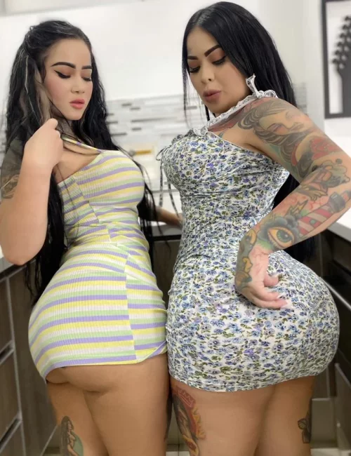 Naya and Una photo 1, indian, curvy, brunette, 147 cm, 47 kg, Large bust, Hong Kong