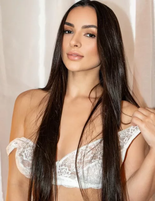 Adioie photo 7, latino, average, brunette, 170 cm, 68 kg, Large bust, Hong Kong