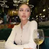 Amiaa photo 3, latino, slim, blonde hair, 161 cm, 55 kg, Medium bust, Hong Kong