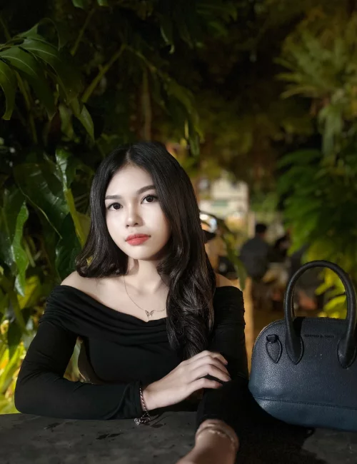 Anie photo 2, asian, slim, black hair, 157 cm, 43 kg, Medium bust, Hong Kong