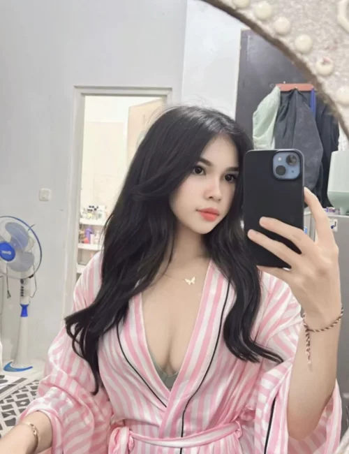 Anie photo 3, asian, slim, black hair, 157 cm, 43 kg, Medium bust, Hong Kong