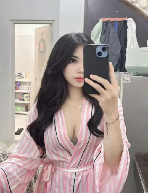 Anie photo 4, asian, slim, black hair, 157 cm, 43 kg, Medium bust, Hong Kong