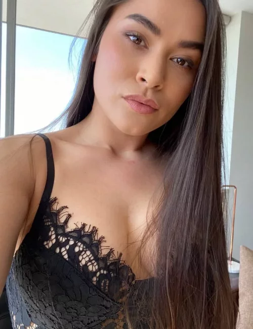 Aniyaia photo 4, european, average, brunette, 163 cm, 55 kg, Medium bust, Hong Kong