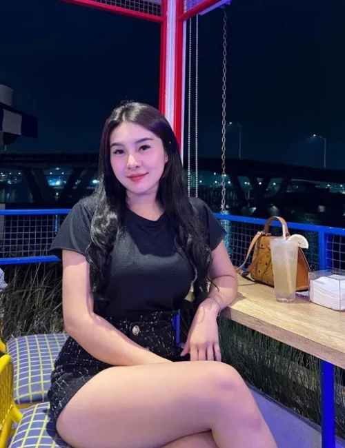 Beerya photo 2, asian, slim, black hair, 165 cm, 49 kg, Large bust, Hong Kong