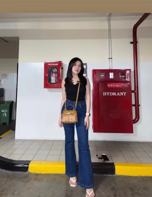 Beerya photo 9, asian, slim, black hair, 165 cm, 49 kg, Large bust, Hong Kong