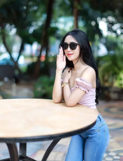 Belly photo 5, slavic, slim, black hair, 165 cm, 55 kg, Medium bust, Hong Kong
