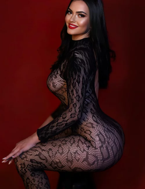 Belolie photo 5, european, slim, black hair, 160 cm, 50 kg, Large bust, Hong Kong