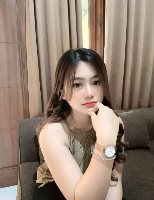 Caa photo 3, asian, slim, black hair, 167 cm, 50 kg, Medium bust, Hong Kong