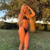Deanis photo 4, latino, slim, blonde hair, 170 cm, 50 kg, Medium bust, Hong Kong