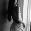 Deeria photo 5, slavic, slim, black hair, 168 cm, 49 kg, Medium bust, Hong Kong