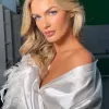 Dely photo 2, european, slim, blonde hair, 171 cm, 54 kg, Medium bust, Hong Kong