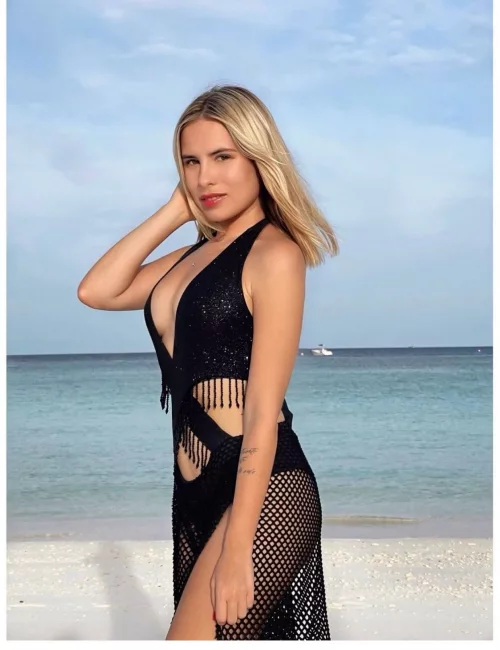 Deta photo 5, latino, slim, blonde hair, 163 cm, 50 kg, Medium bust, Hong Kong