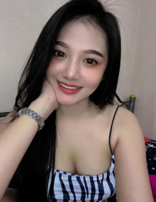 Elolia photo 4, asian, slim, black hair, 161 cm, 56 kg, Large bust, Hong Kong
