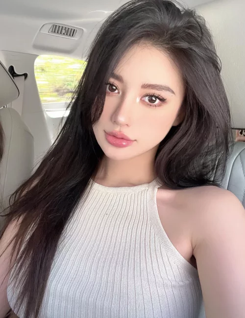 Fealen photo 2, slavic, slim, black hair, 165 cm, 53 kg, Large bust, Hong Kong