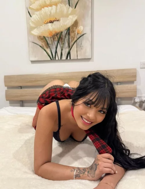 Feanra photo 3, latino, average, black hair, 165 cm, 56 kg, Medium bust, Hong Kong