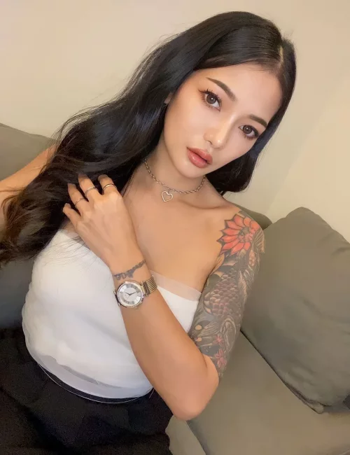 Feinia photo 4, asian, slim, black hair, 158 cm, 45 kg, Large bust, Hong Kong